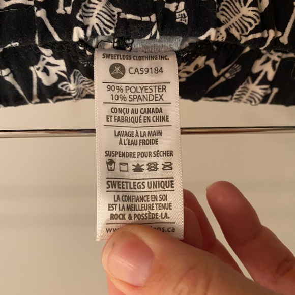 Sweet legs legging. Skeleton print. One size fits all - Picture 4 of 10